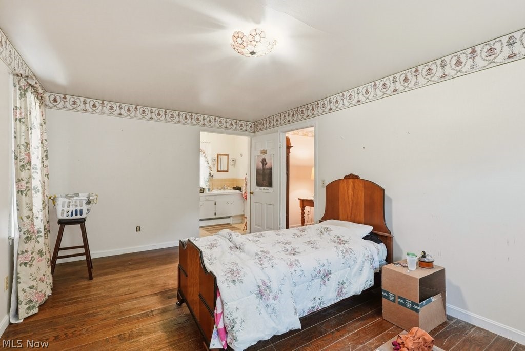 250 E Washington Street Chagrin Falls OH 44022