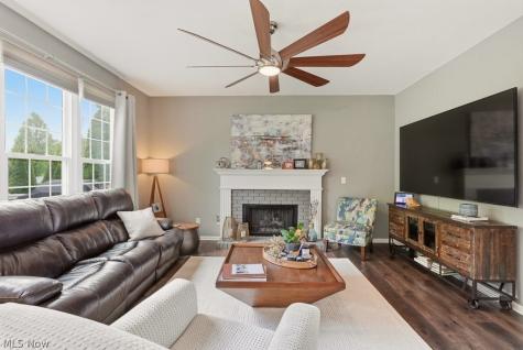 8431 Shorthorn Drive Sagamore Hills OH 44067