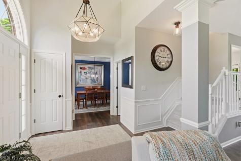 8431 Shorthorn Drive Sagamore Hills OH 44067