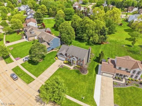 8431 Shorthorn Drive Sagamore Hills OH 44067