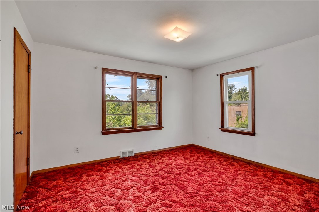 2557 Fernwood Road Wintersville OH 43953