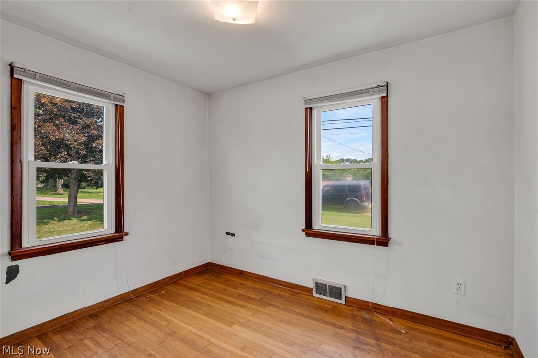 2557 Fernwood Road Wintersville OH 43953
