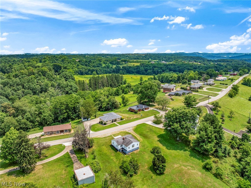 2557 Fernwood Road Wintersville OH 43953