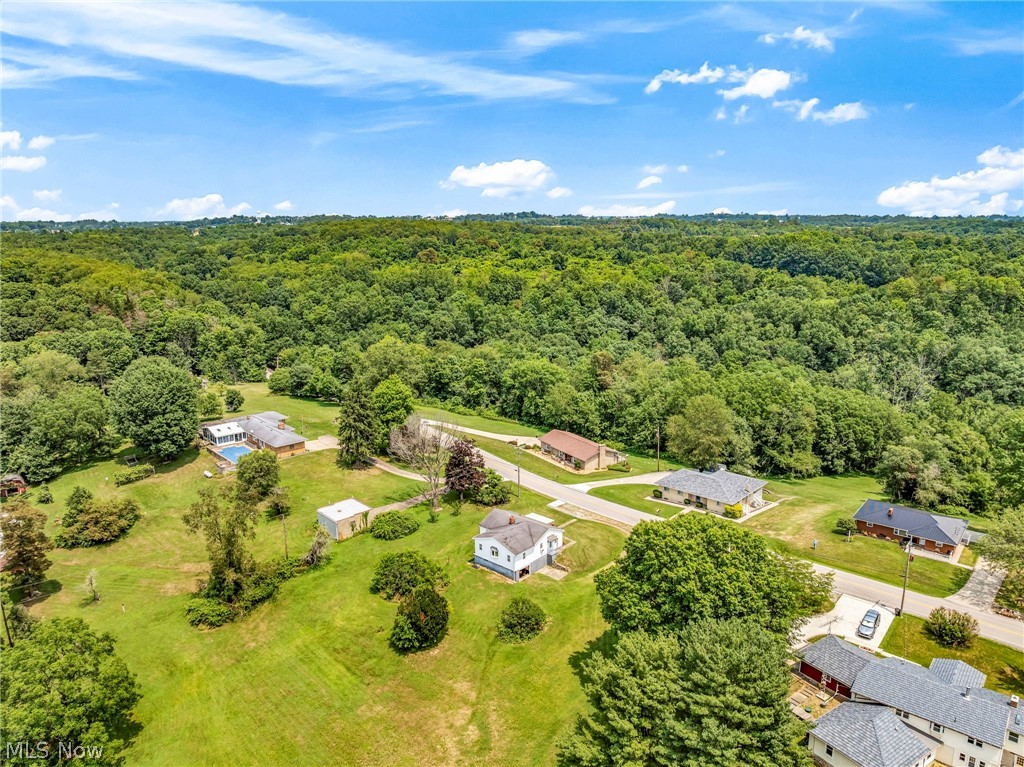 2557 Fernwood Road Wintersville OH 43953