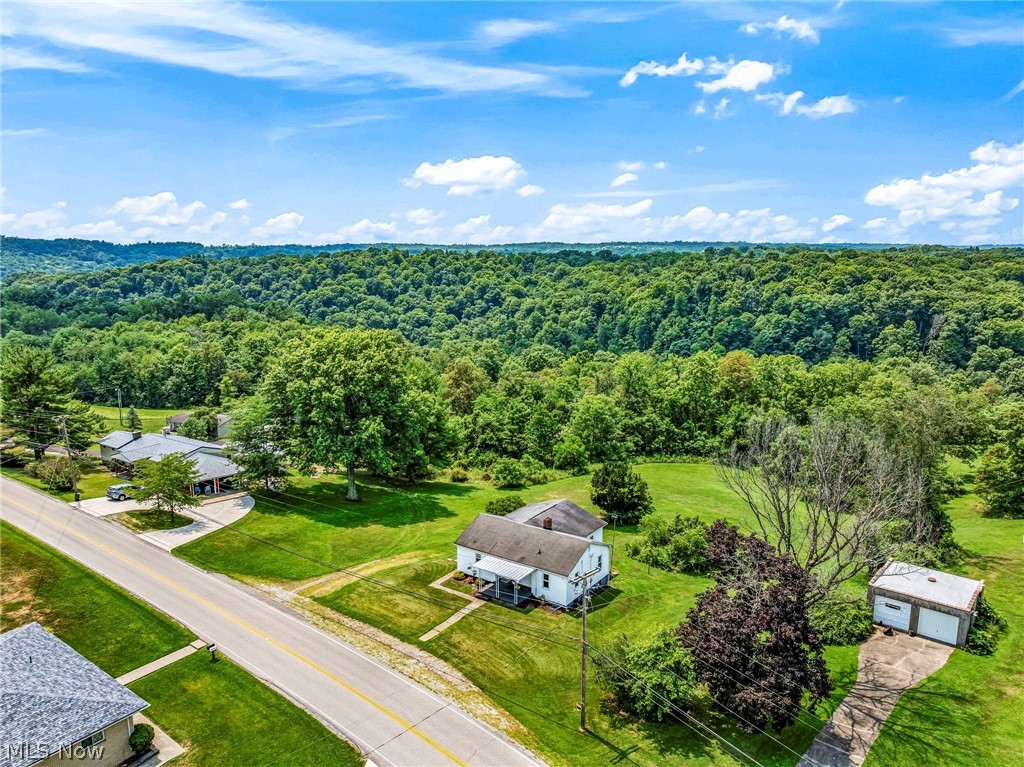 2557 Fernwood Road Wintersville OH 43953