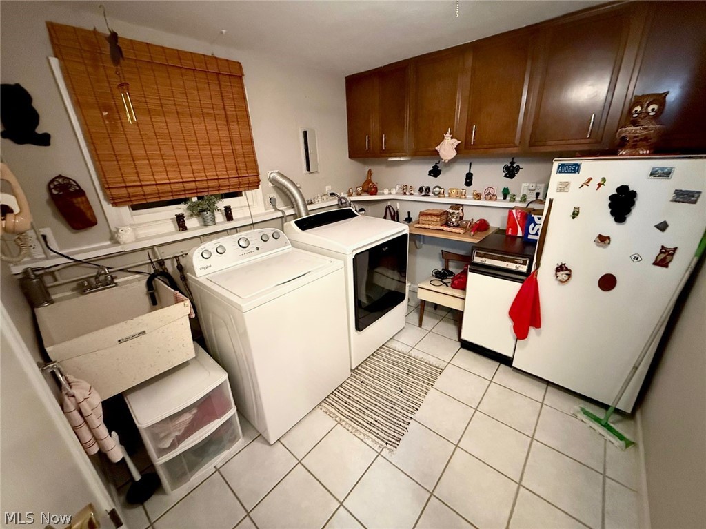 46 E Shore Boulevard Eastlake OH 44095
