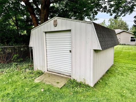 46 E Shore Boulevard Eastlake OH 44095