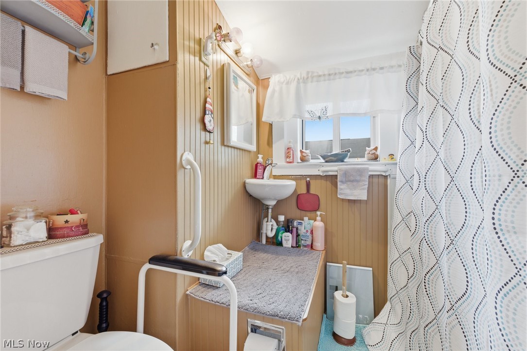 407 Phillips Avenue Ashland OH 44805