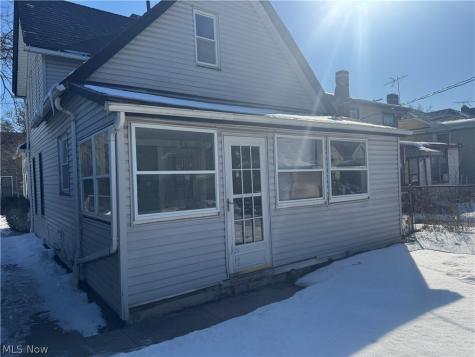 3926 W 22nd Street Cleveland OH 44109