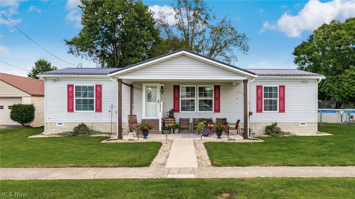 78 W 4th Street Frazeysburg OH 43822