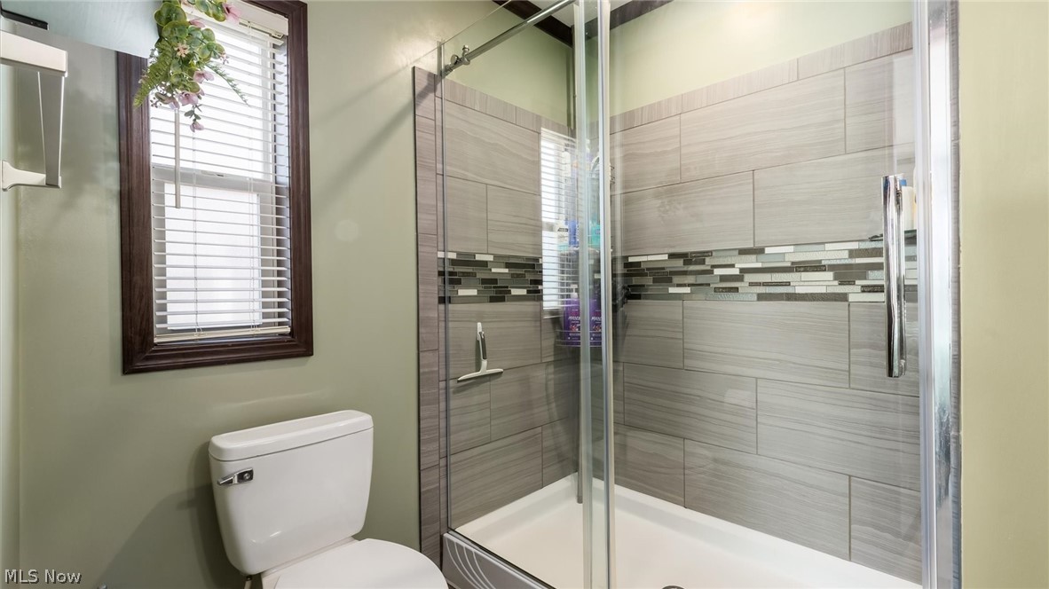 78 W 4th Street Frazeysburg OH 43822