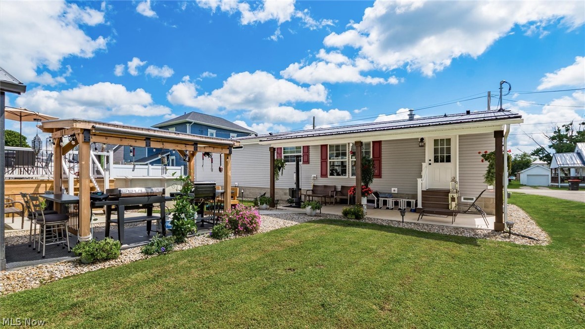 78 W 4th Street Frazeysburg OH 43822