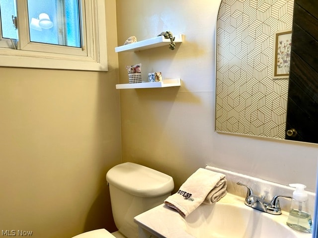 2325 Oaklawn Drive Parma OH 44134