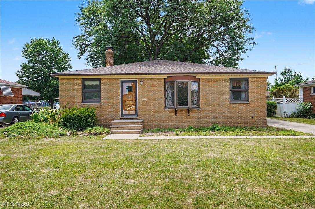 11905 Ronald Drive Parma OH 44130