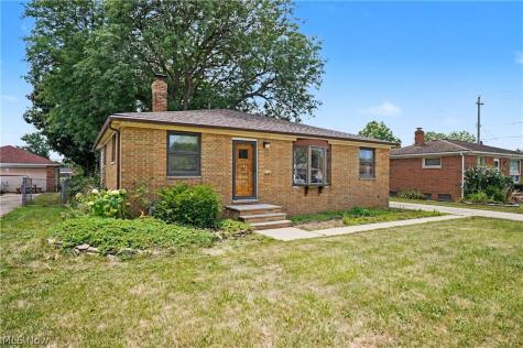 11905 Ronald Drive Parma OH 44130