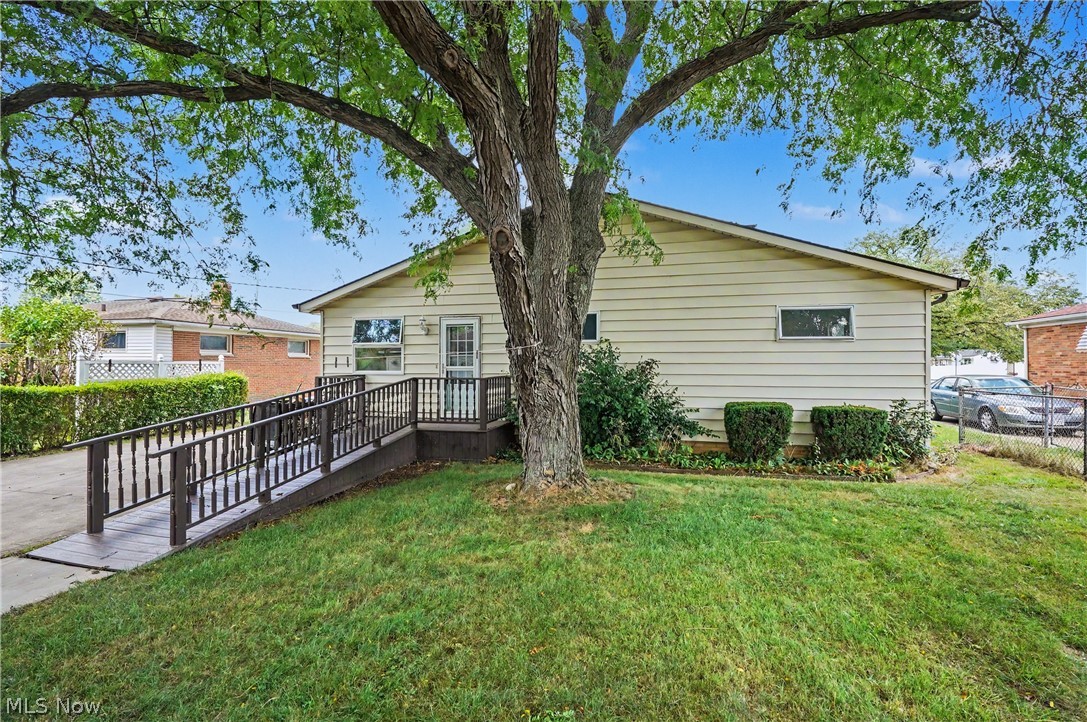 11905 Ronald Drive Parma OH 44130