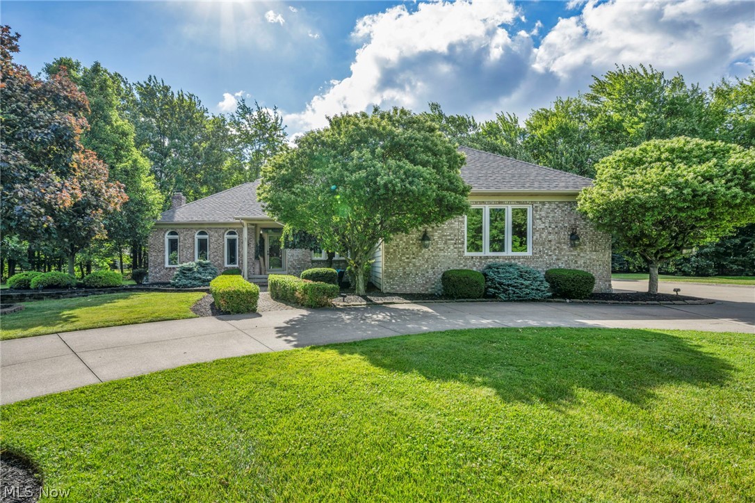 5560 Turnberry Lane Highland Heights OH 44143