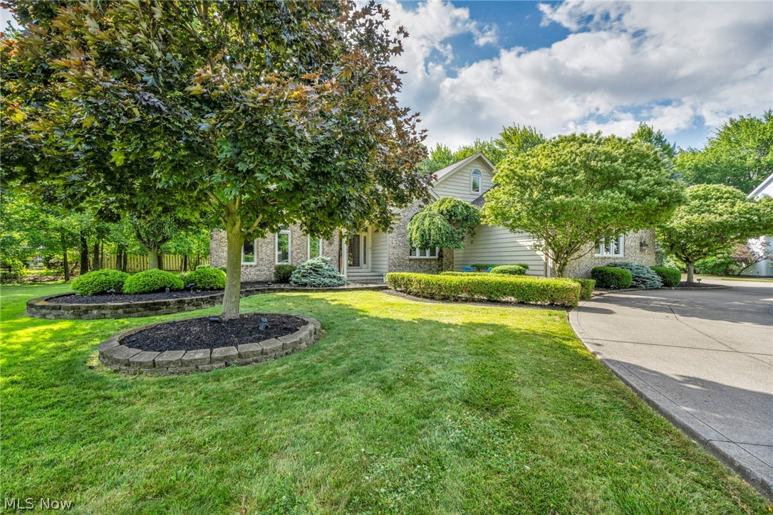 5560 Turnberry Lane Highland Heights OH 44143