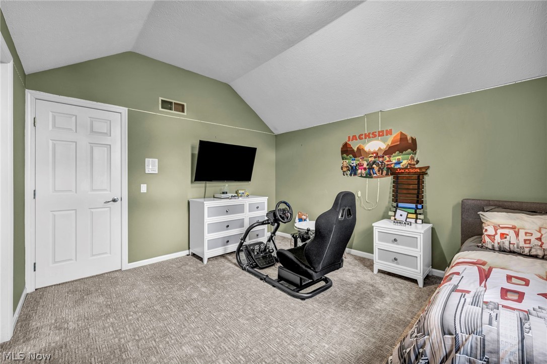 5560 Turnberry Lane Highland Heights OH 44143