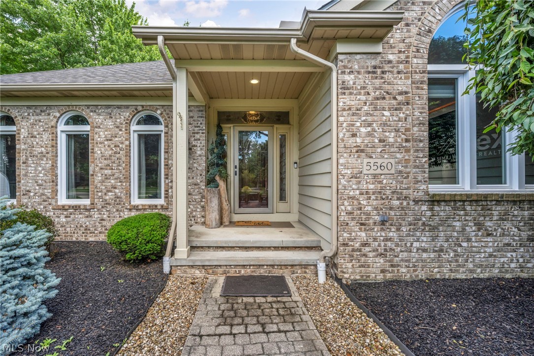 5560 Turnberry Lane Highland Heights OH 44143