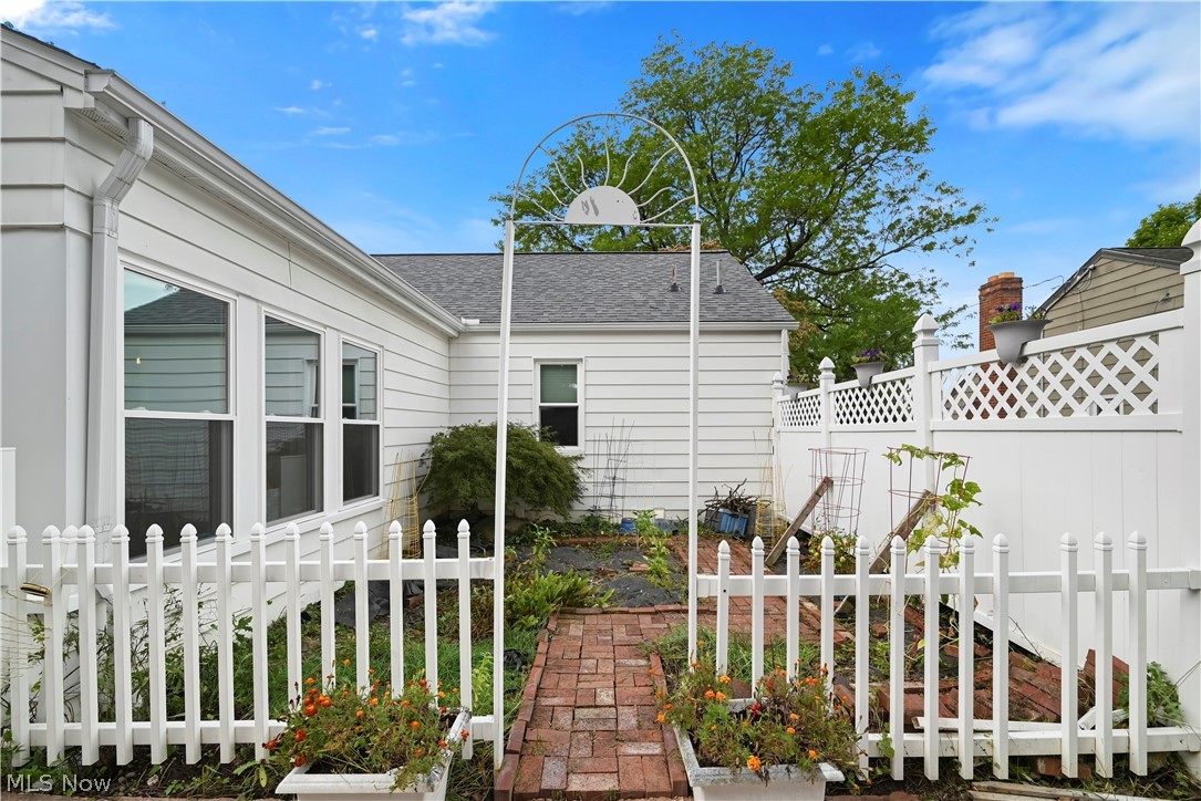 7363 Westview Drive Boardman OH 44512