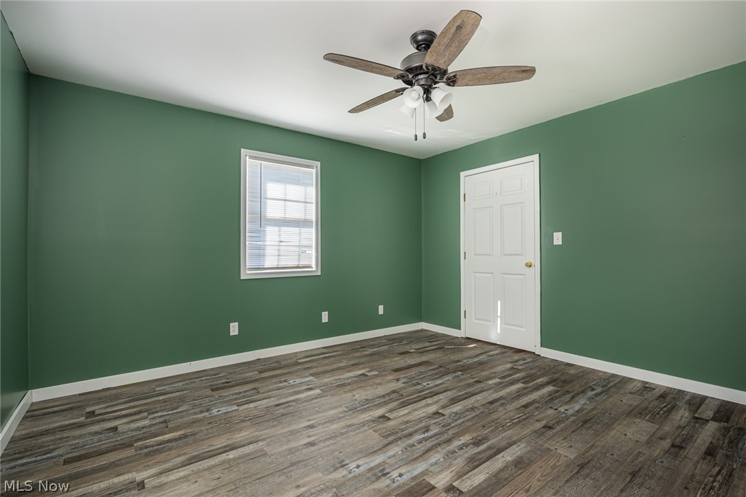 1152 Adams Street Coshocton OH 43812