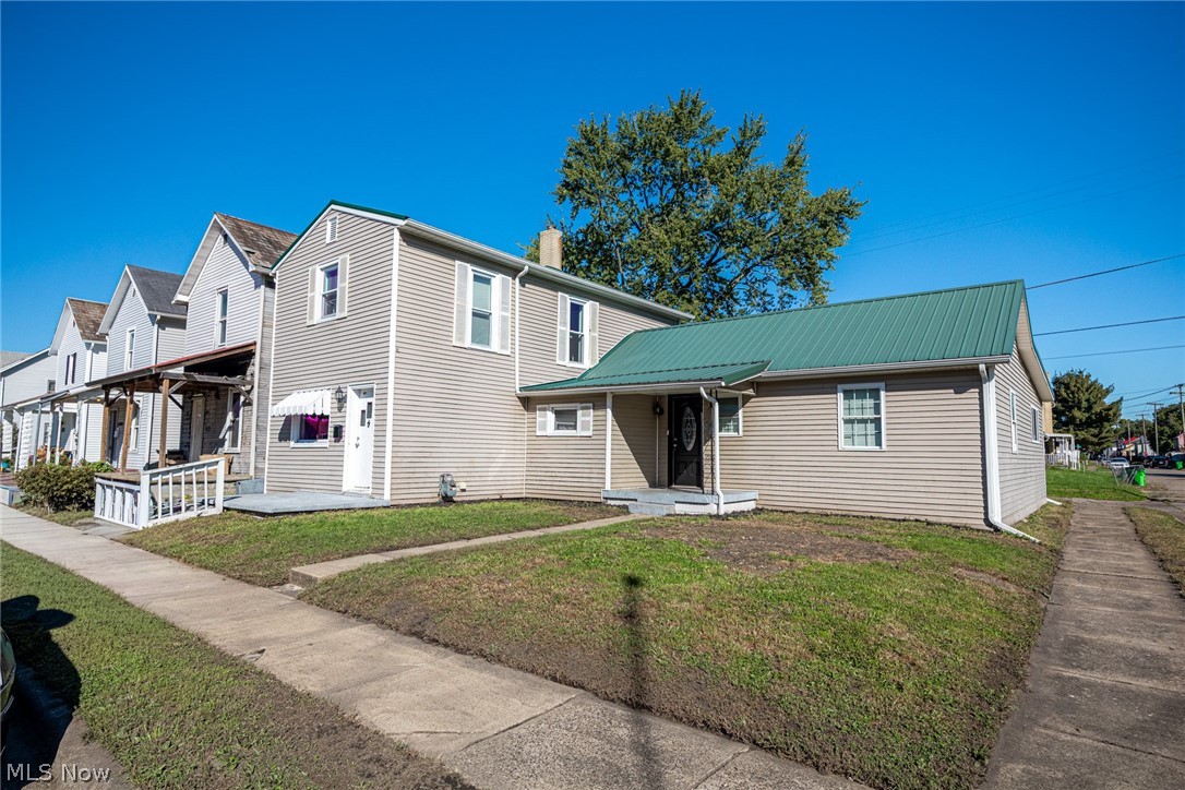 1152 Adams Street Coshocton OH 43812