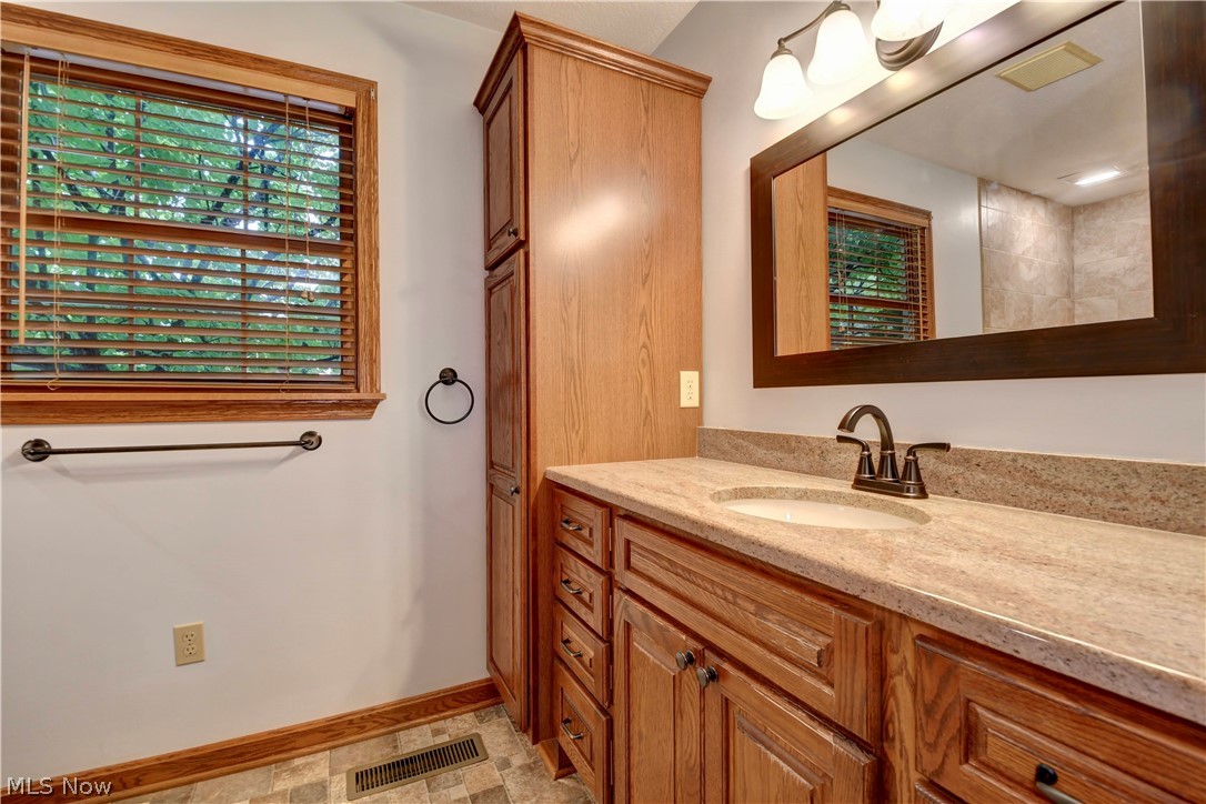 207 Sarah Circle NE Navarre OH 44662