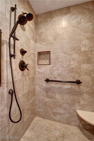 207 Sarah Circle NE Navarre OH 44662