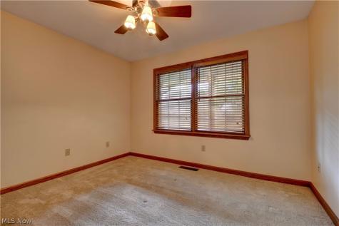 207 Sarah Circle NE Navarre OH 44662