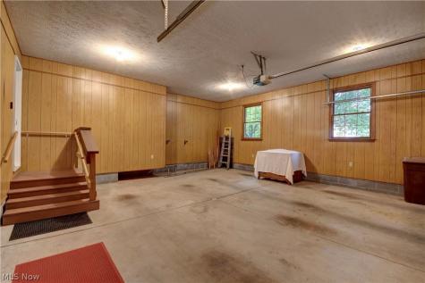 207 Sarah Circle NE Navarre OH 44662
