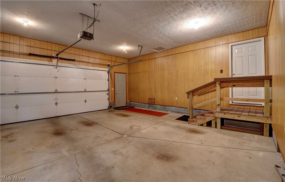 207 Sarah Circle NE Navarre OH 44662
