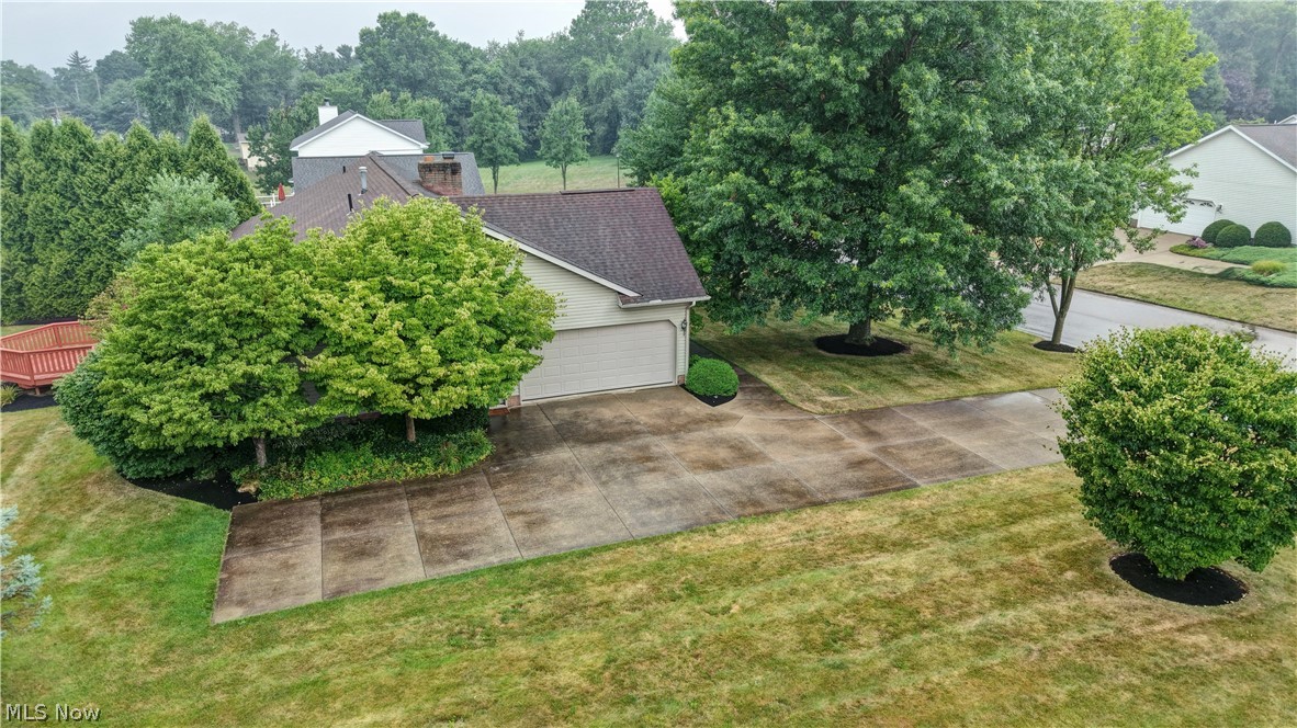 207 Sarah Circle NE Navarre OH 44662