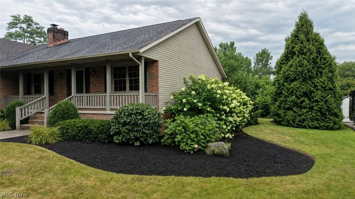 207 Sarah Circle NE Navarre OH 44662