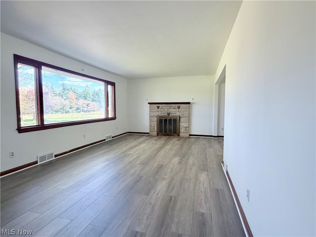 7542 Wilson Sharpsville Road Burghill OH 44404