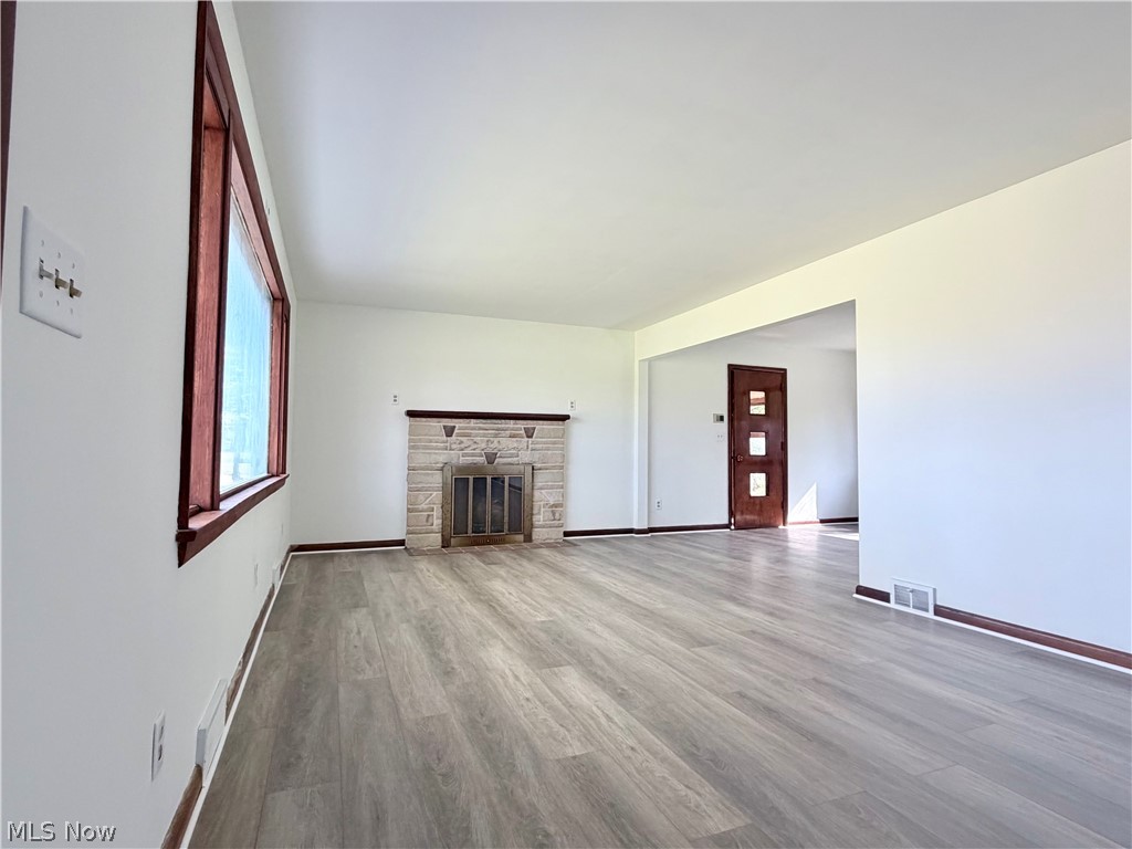 7542 Wilson Sharpsville Road Burghill OH 44404