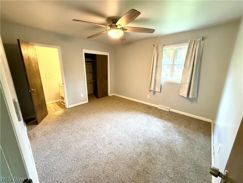 4088 Lynwood Kent OH 44240