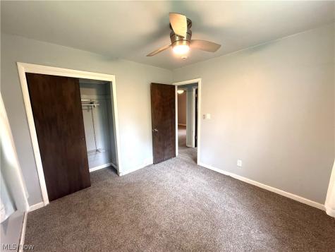 4088 Lynwood Kent OH 44240