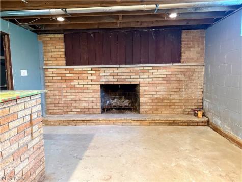 4088 Lynwood Kent OH 44240