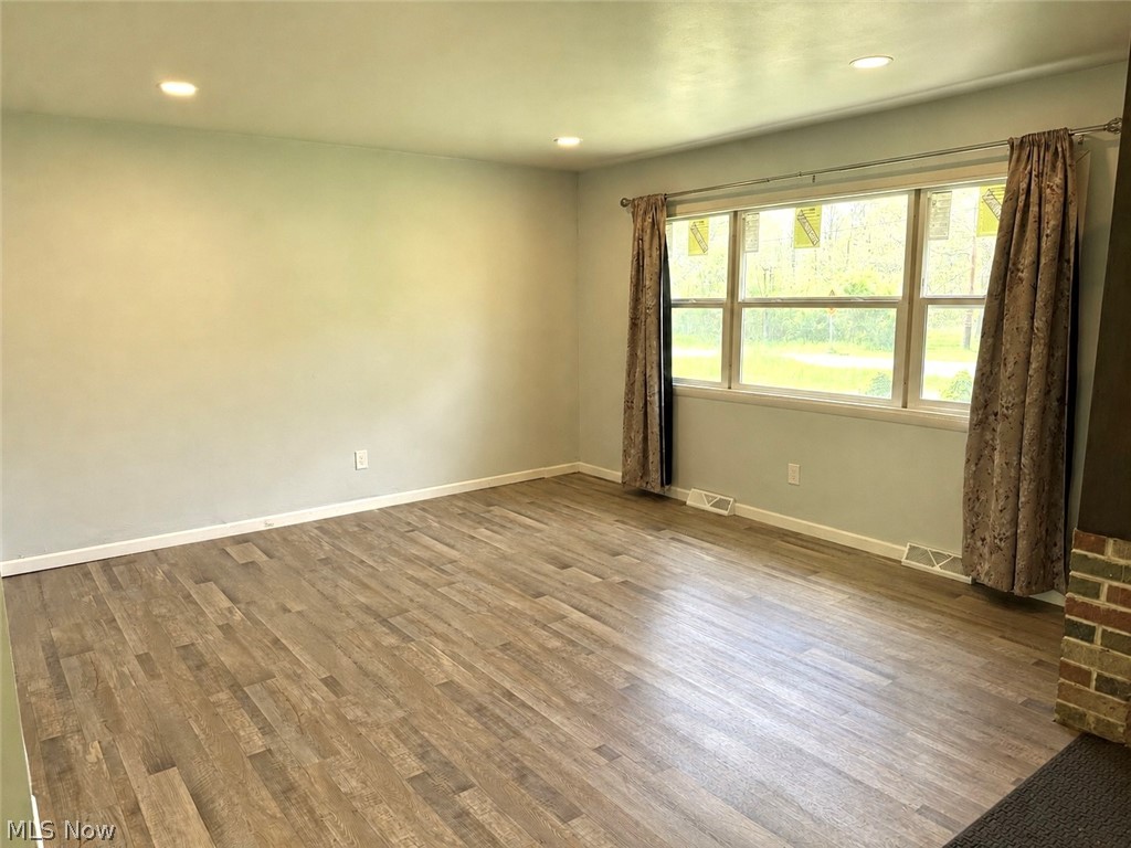 4088 Lynwood Kent OH 44240