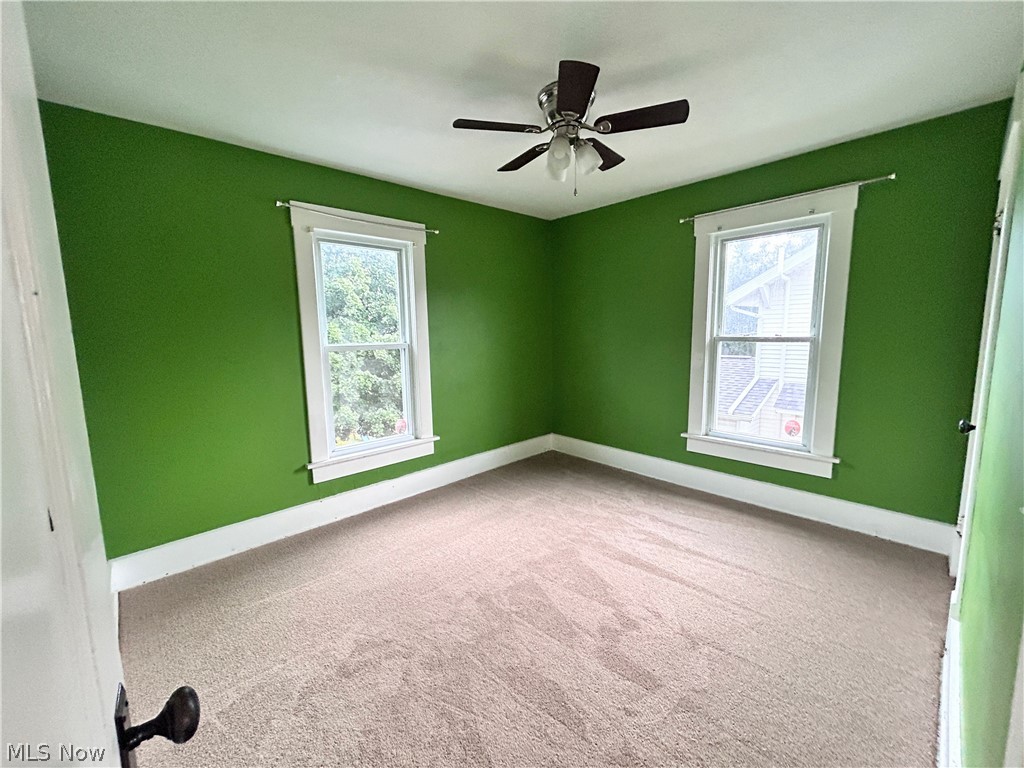 547 W Maple Street North Canton OH 44720