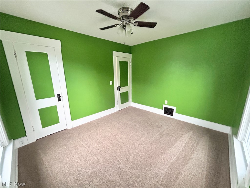 547 W Maple Street North Canton OH 44720
