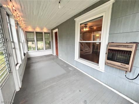 547 W Maple Street North Canton OH 44720