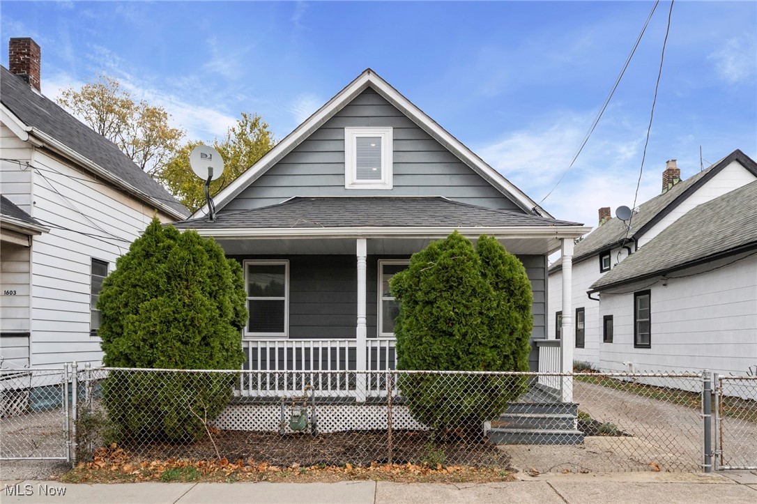 1607 E 34th Street Cleveland OH 44114