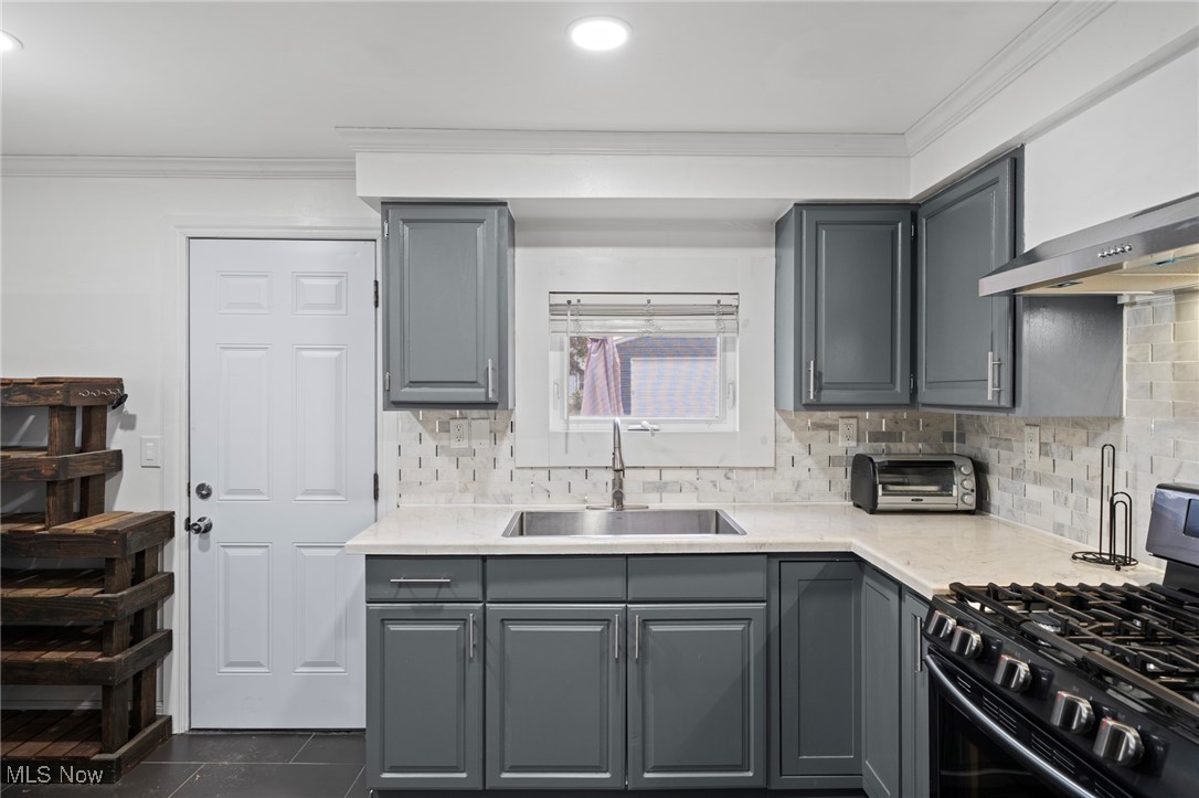 1607 E 34th Street Cleveland OH 44114