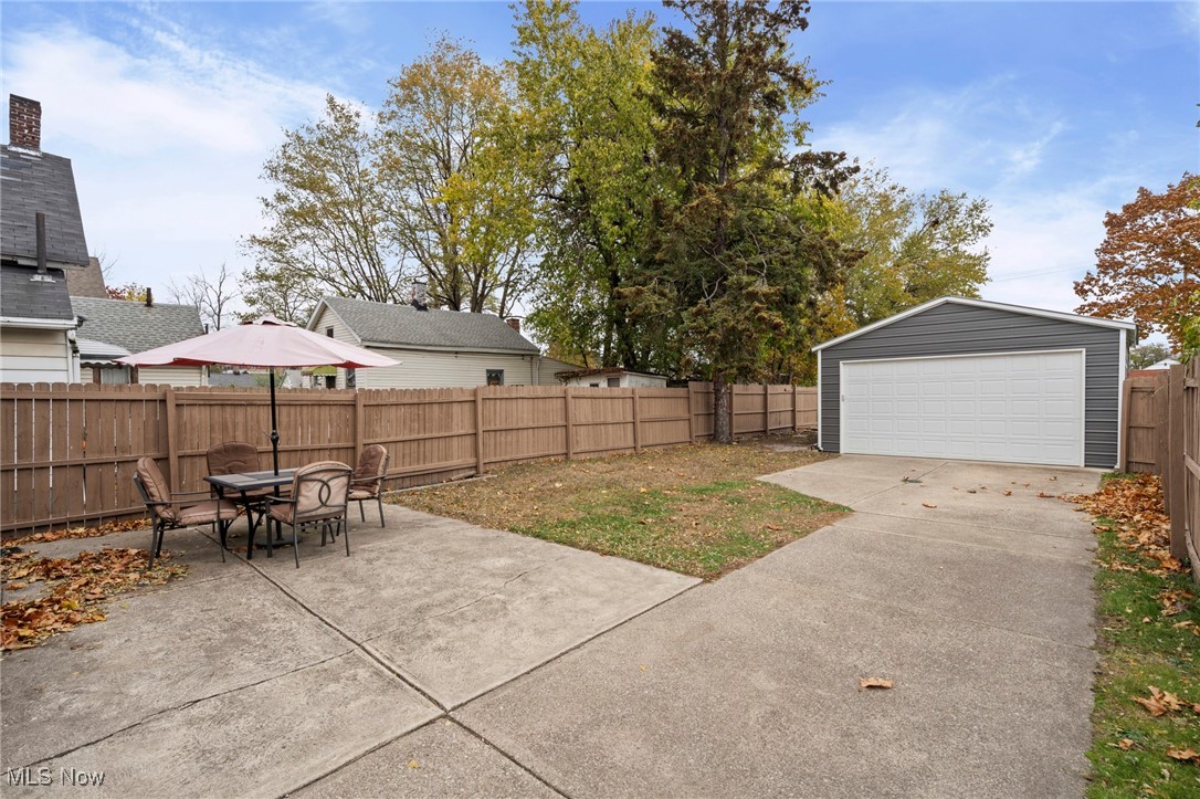 1607 E 34th Street Cleveland OH 44114