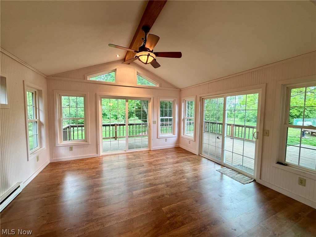 1416 Baird Avenue SE Paris OH 44669