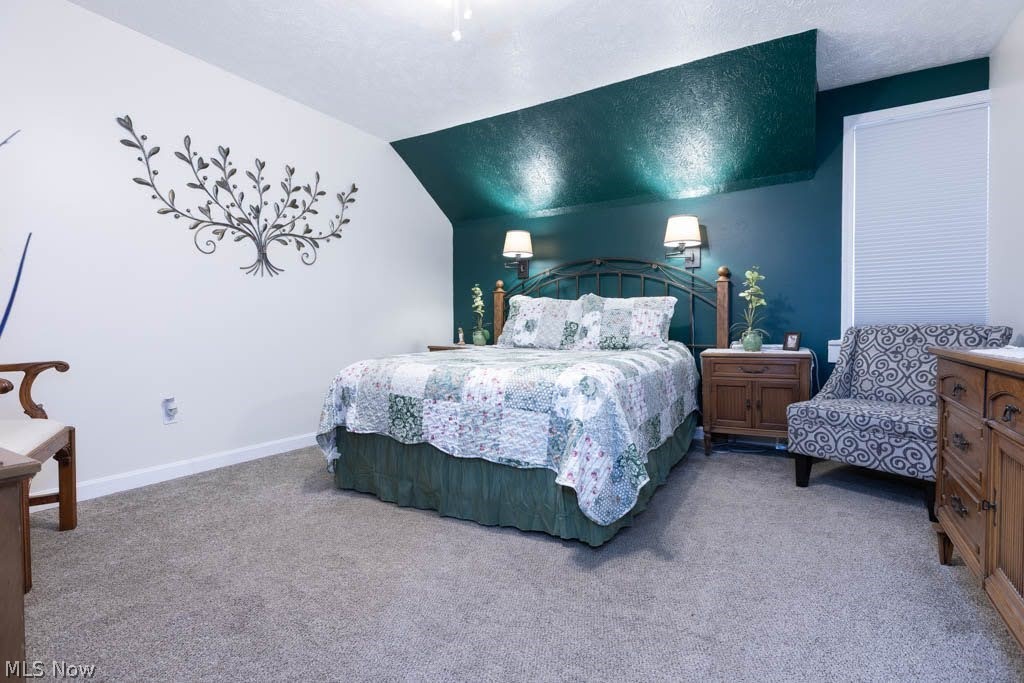 15911 Gar Highway Montville OH 44064