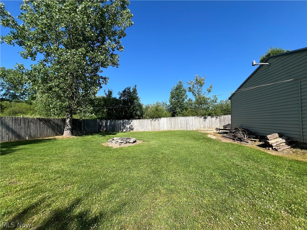 4686 Knickerbocker Circle Ashtabula OH 44004