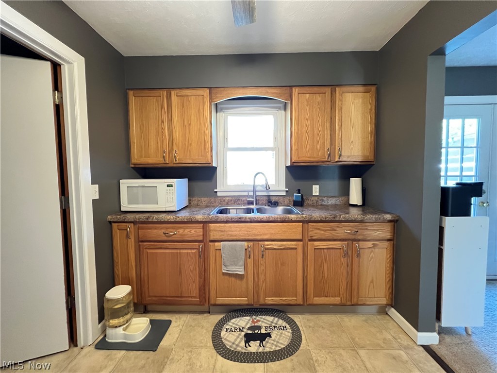 4686 Knickerbocker Circle Ashtabula OH 44004